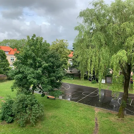 Cozy Apartment With Balcony Klaipeda Exterior photo